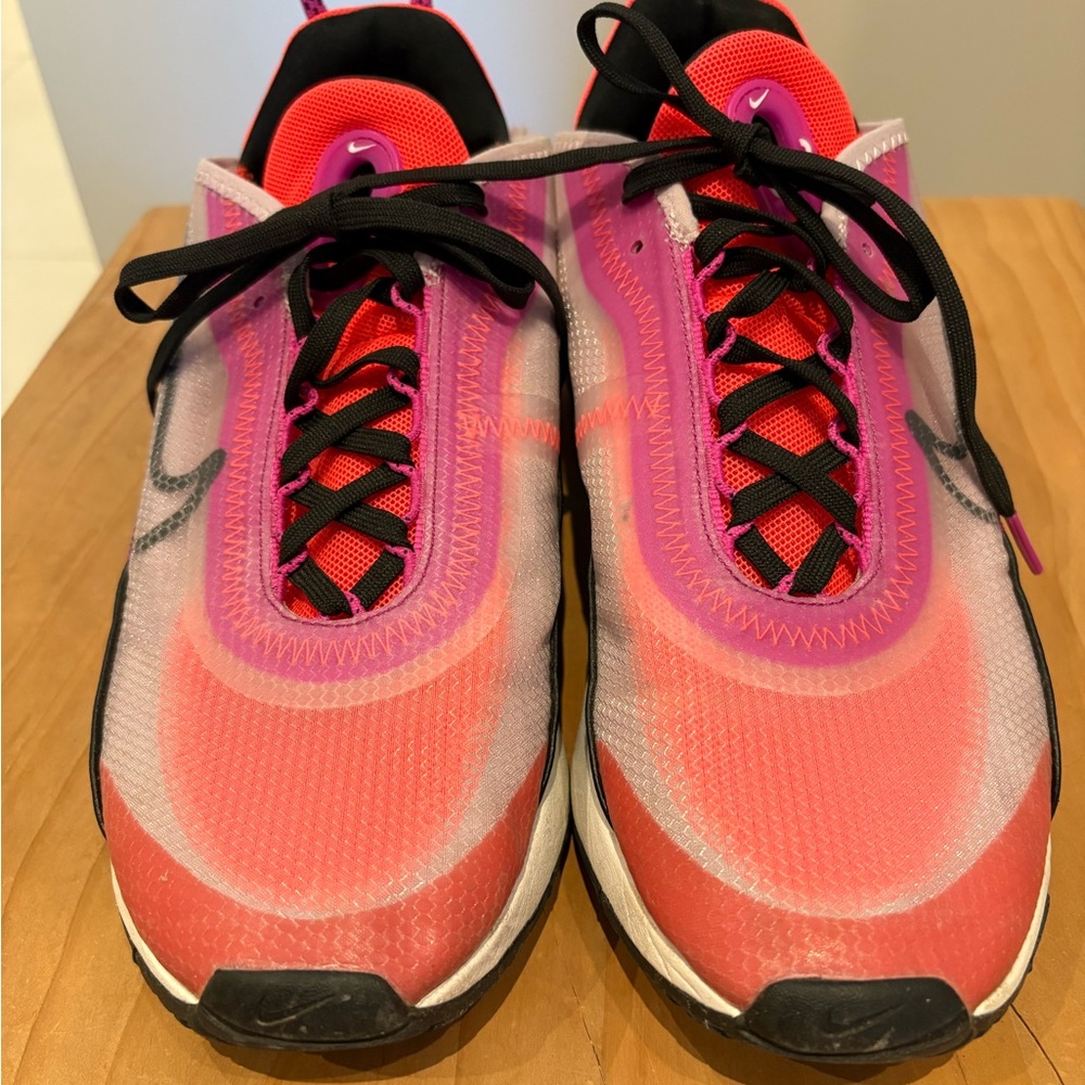 Nike Women's Vibrant Pink Orange and Black Athletic Shoes size 8